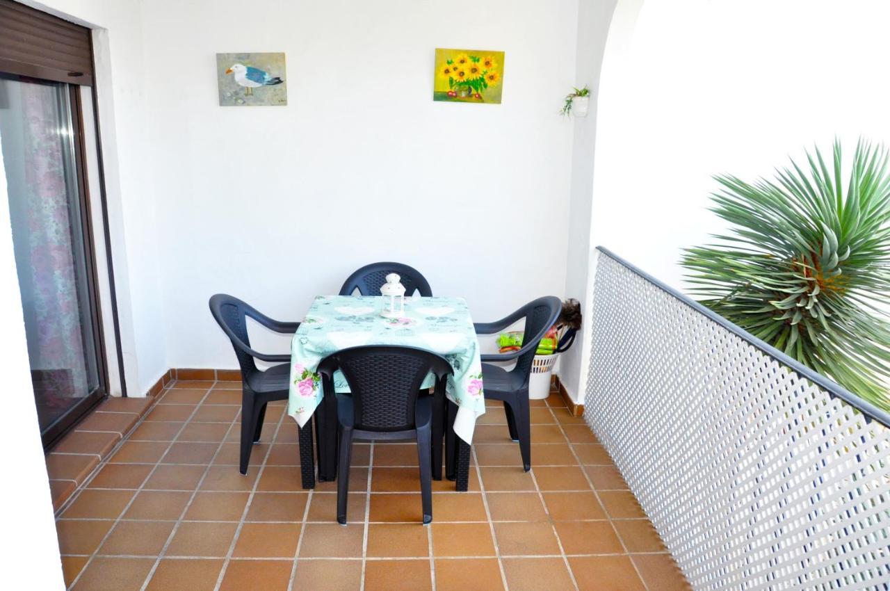 Apartamento En Marina Puerto De La Duquesa Кастильо-де-Сабинильяс Экстерьер фото